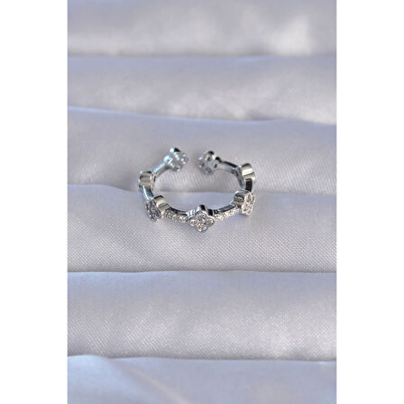 Pirinç Gümüş Renk Zirkon Taşlı Yonca Model Ayarlanabilir Yüzük