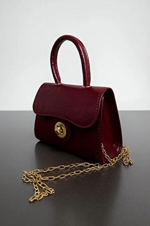 Rugan Deri Kadın Zincirli El ve Omuz Çantası