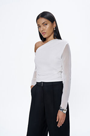 Düşük Omuz Detaylı Tül Bluz Ekru