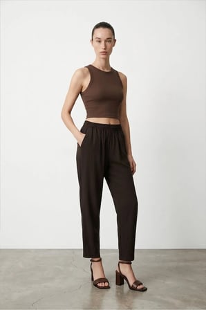 Quzu Beli Lastikli Pantolon Siyah