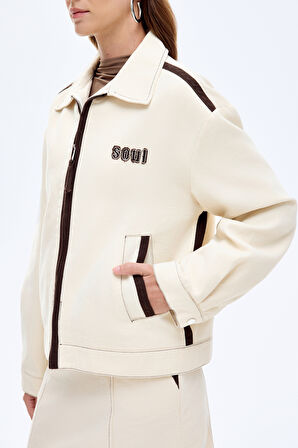 Nakış ve Biye Detaylı Fermuarlı Ceket Bej