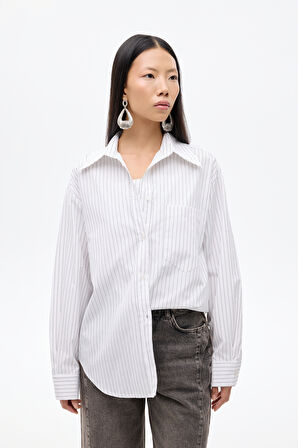 Asimetrik Kesim Çizgili Oversize Gömlek Beyaz