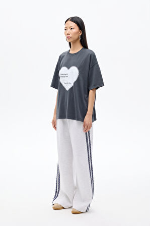 Kalp Baskılı Oversize Tişört Antrasit