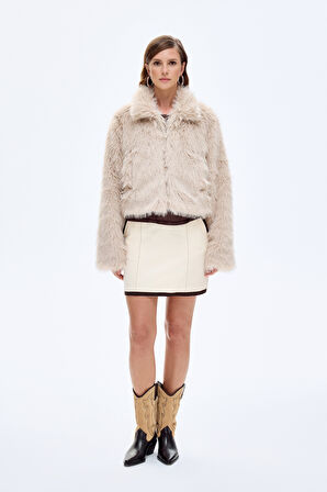 Fermuarlı Kısa Kürk Ceket Bej