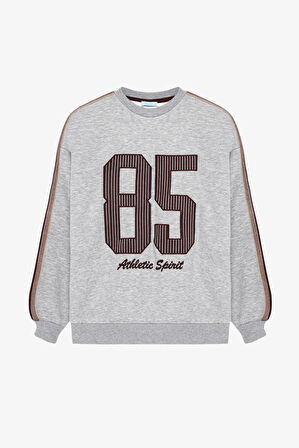 Aplike Nakışlı Oversize Sweatshirt Grimelanj