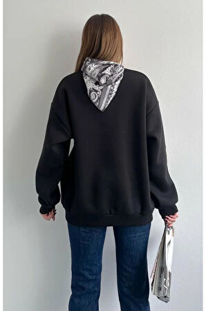 Quzu Fular Detaylı Kadın Sweatshirt