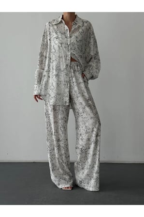 Quzu Batik Desenli Ekru Kadın Gömlek GML01755