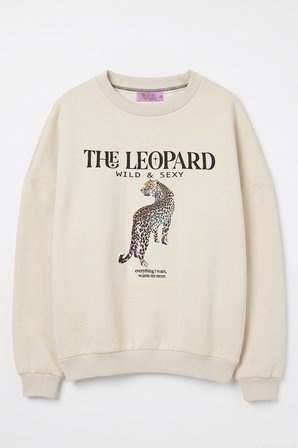 Yazı ve Leopar Baskılı Oversize Sweatshirt Bej