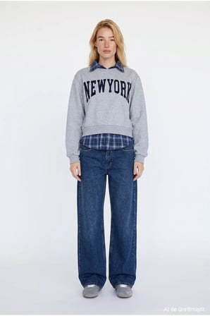 Quzu Baskı Detaylı Kadın Sweatshirt