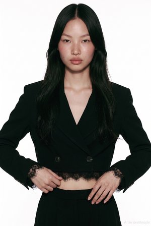 Dantel Garnili Crop Blazer Ceket Siyah