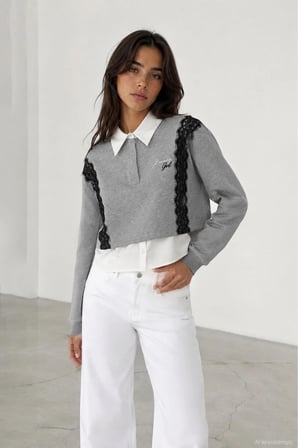 Quzu Dantel Detaylı Kadın Sweatshirt