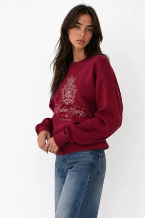 Quzu Nakış Detaylı Kadın Sweatshirt