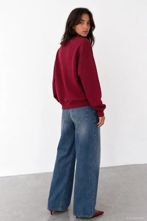 Quzu Nakış Detaylı Kadın Sweatshirt
