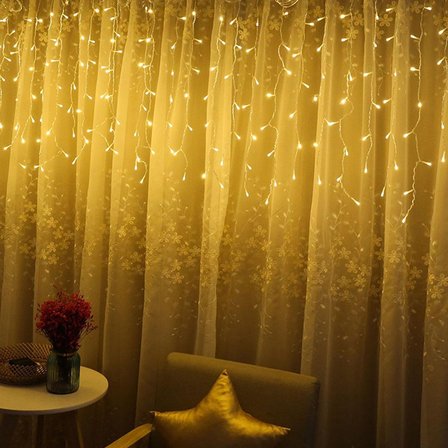 8 Fonksiyonlu 16 Saçaklı Perde Led 3 x 1 (Günışığı) (5582)