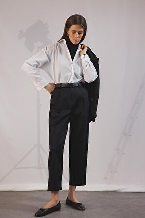DeFacto Carrot Fit Kemerli Klasik Pantolon Siyah Yüksek Bel Dar Paça Piliseli Basic Düz Kısa Paça D4282AX24AUBK27