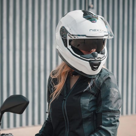 Nexx Y.100 Kapalı Motosiklet Kaskı