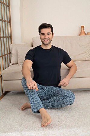 Erkek Ekose Desen Düğmesiz Yuvarlak Yaka Modal Yazlık Kısa  Kol Cepli Pijama Takımı
