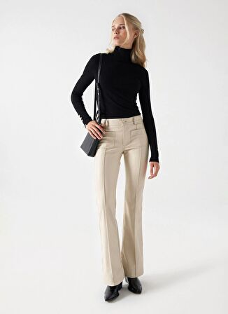 Kırık Beyaz Kadın Normal Bel Pantolon LEATHER EFFECT DESTINY PUSH-UP FLARE TROUSERS 21006902