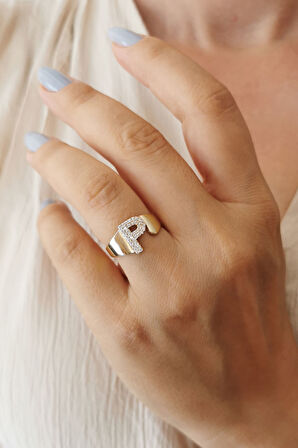 Altın Taşlı P Harf Yüzük