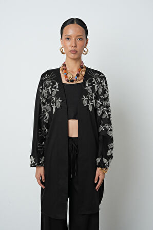 Kadın Yakası Ve Kolları Boncuk İşlemeli Oversize Uzun Kimono