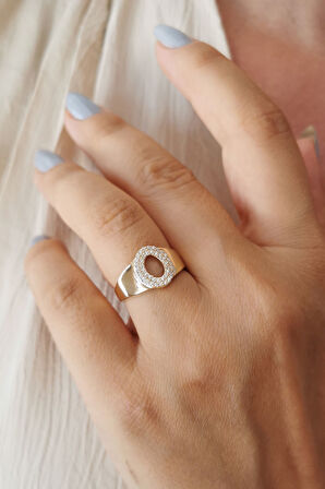 Altın Taşlı O Harfi Yüzük