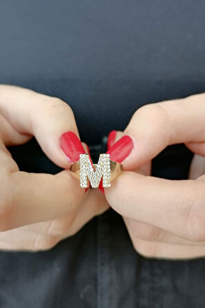 Altın Taşlı M Harf Yüzük