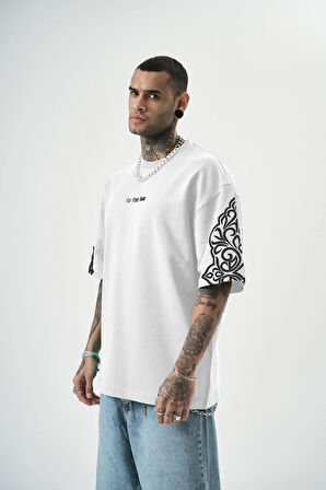 Erkek Far From Basic Baskılı Oversize T-Shirt Beyaz