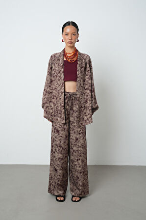 Kadın Bordo Renk Kırçıllı Oversize Kesim Tesettür Kimono