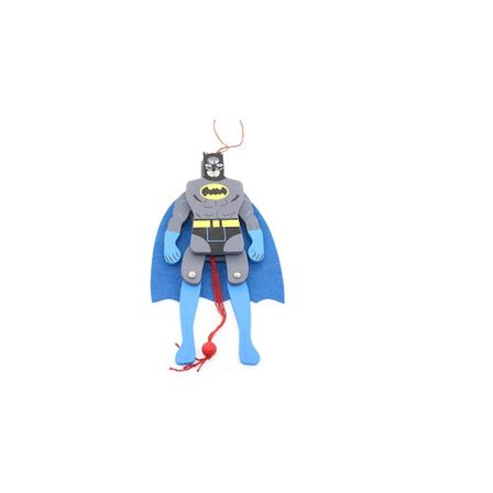 Ahşap Salanan Batman Figürü