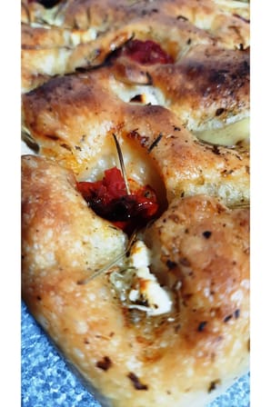İtalyan Focaccia Peynirli 20x30 cm