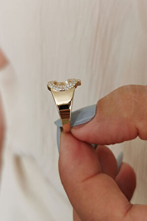 Altın Taşlı Ç Harf Yüzük