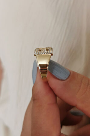 Altın Taşlı B Harf Yüzük