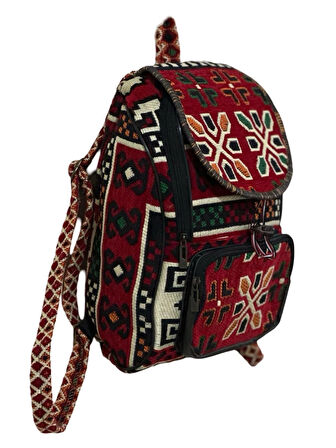 Kilim Desenli El Yapımı Sırt Çantası – Etnik Tasarım, Dayanıklı ve Katlanabilir