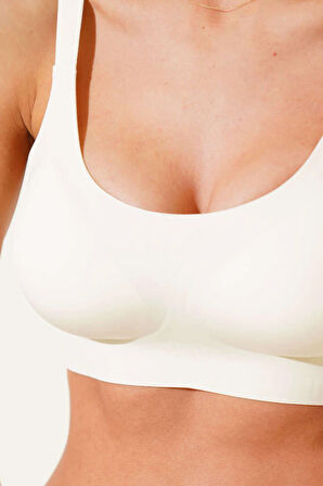 Ultra Hafif Ayarlanabilir Askılı İz Bırakmaz Sütyen AL.LA01.SU01.LL04