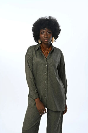 KADIN DÜZ RENK TEK CEPLİ GÖMLEK