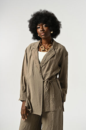 KADIN BELDEN BAĞLAMALI KIRIŞIK KUMAŞ DÜZ RENK GÖMLEK