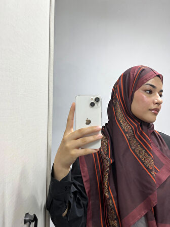 Aminenesil Etnik Düz Bordo Renk Şal