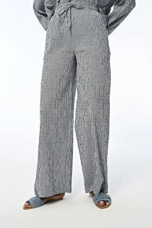 BELİ LASATİKLİ RAHAT KALIP BOL PAÇA PANTOLON