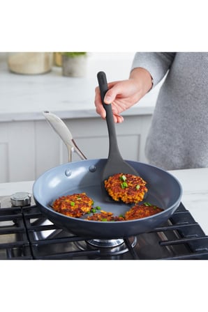 Greenpan Silikon Lasanya Spatula Gri | Platinum Silicone | BPA İçermez | 200°C Isıya Dayanıklı