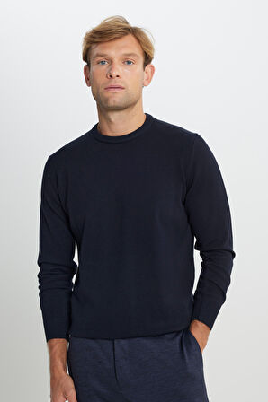 Pamuklu Standart Fit Normal Kesim Bisiklet Yaka Triko Kazak