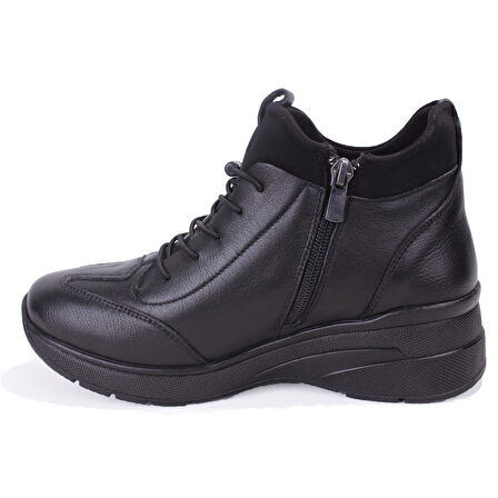 Dagoster DZA07-13091535 Siyah Ortopedik Günlük Düz Topuk Deri Kadın Bot