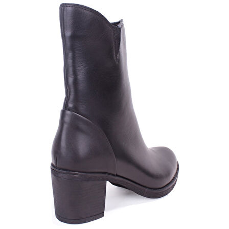 Dagoster DZA07-1314700 Siyah Klasik Topuk Deri Kadın Bot