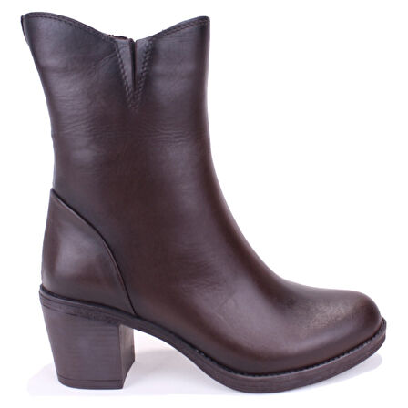 Dagoster DZA07-1314700 Kahve Klasik Topuk Fermuarlı Deri Kadın Bot