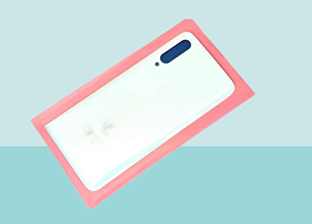 Xiaomi Mi 9 Uyumlu Arka Kapak Batarya Kapağı - BEYAZ