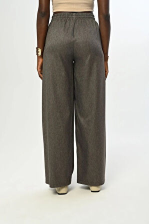 KADIN BELİ LASTİKLİ BOL PAÇA DÜZ RENK PANTOLON