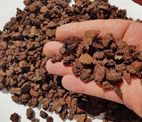  Kırmızı Pomza Taşı 3-8 Mm 8 Kg Volkanik Cürüf Ponza Lav Kırığı Lav Taşı