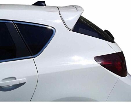 Opel Astra J Spoiler Çıtası Pianoblack 2010 Sonrası