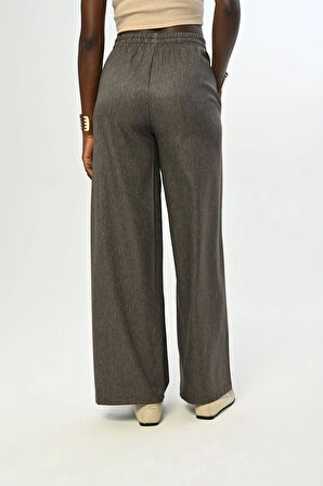 KADIN BELİ LASTİKLİ BOL PAÇA DÜZ RENK PANTOLON