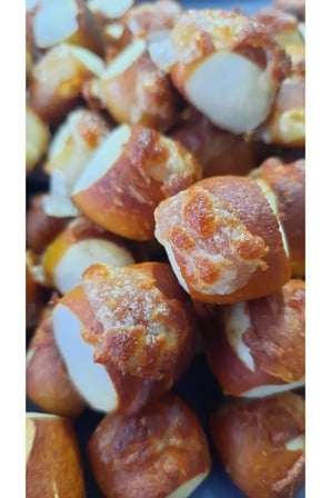 Brezel Bites Çıtır Peynirli - Lokmalık Alman simidi 64 adet