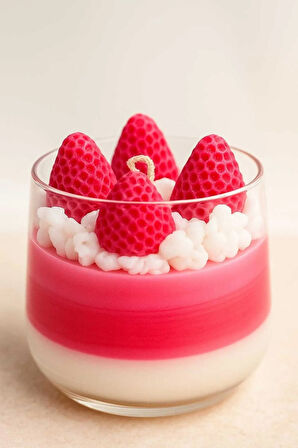 Çilek Kokulu Magnolia Görünümlü Soya Wax Mum